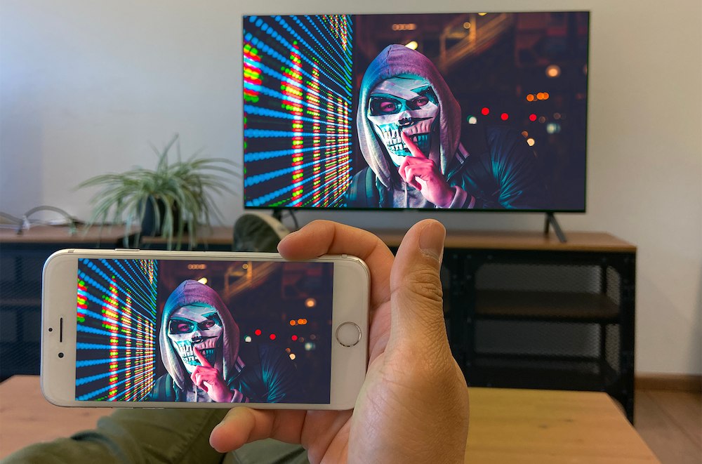 screen mirroring iPhone to Samsung TV