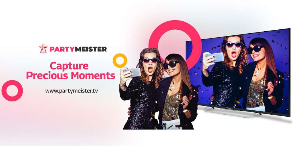 selfie of two women on the banner of photo sharing app PartyMeister